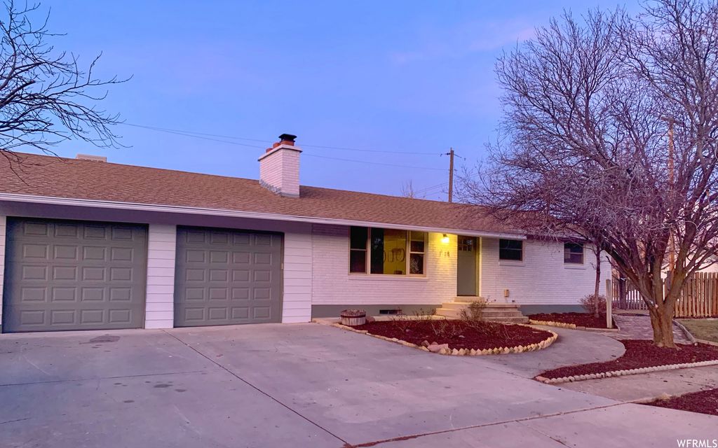 1158 W 5175 S, Riverdale, UT 84405 5 Bed, 2 Bath SingleFamily Home