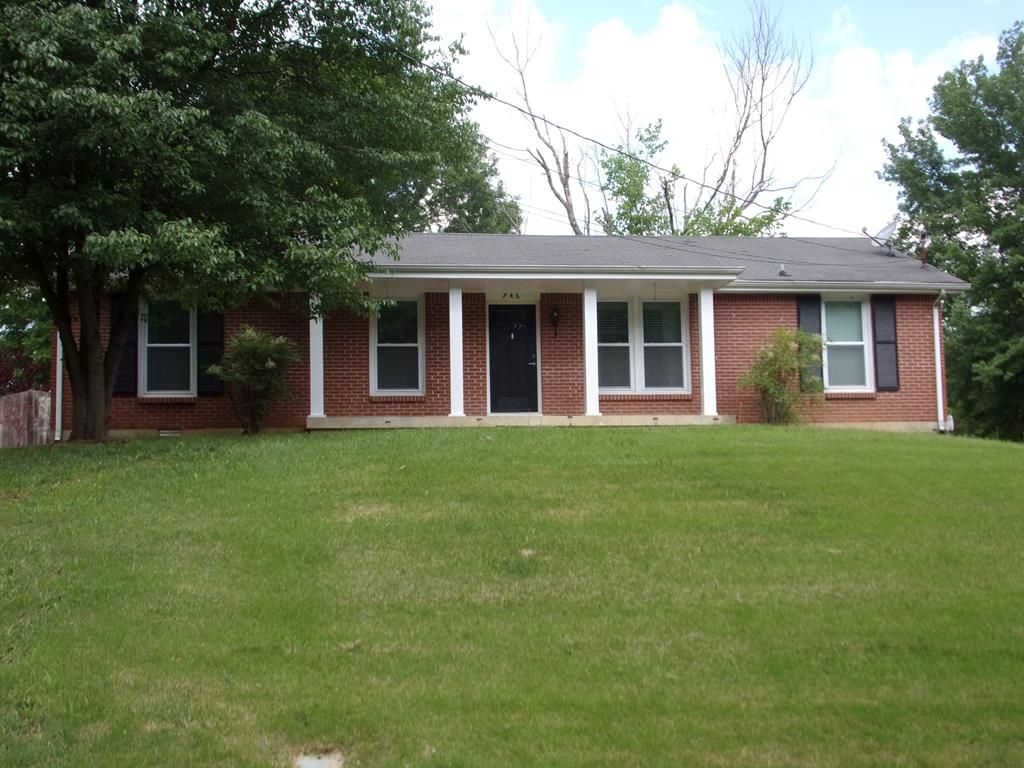 746 Salem Cres, Paris, TN 38242 | Trulia