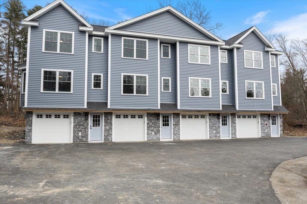 32 Charter Street UNIT 8, Exeter, NH 03833