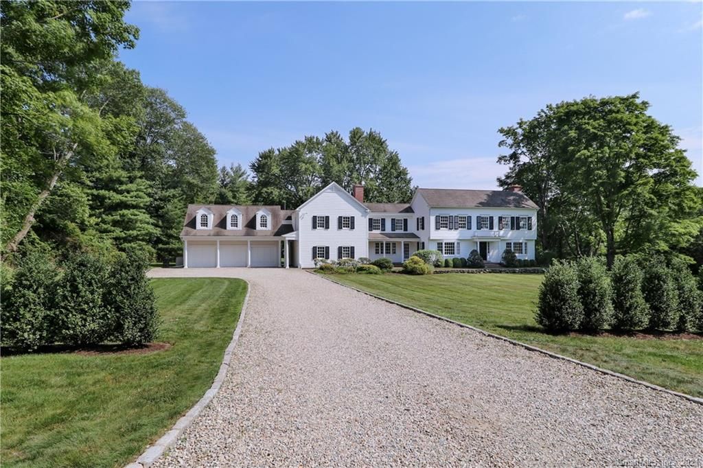 799 Verna Hill Rd, Fairfield, CT 06824