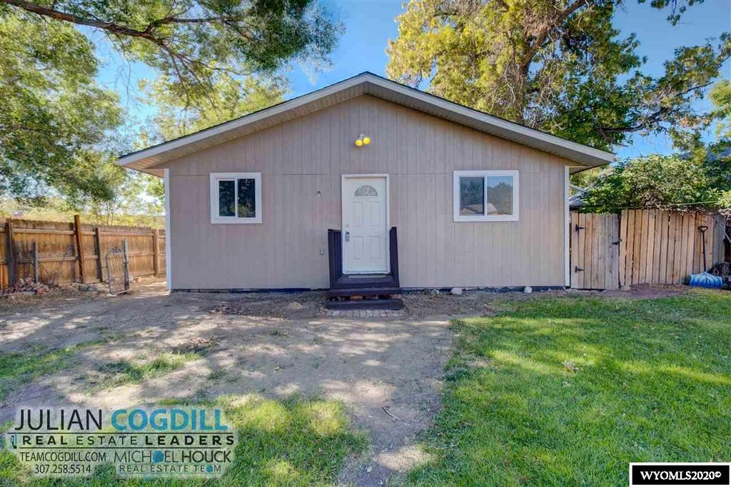 518 Daley St, Rawlins, WY 82301
