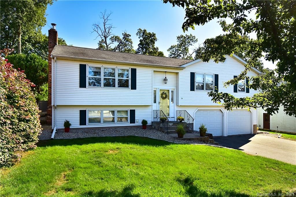 34 Shady Hill Ln, Newington, CT 06111