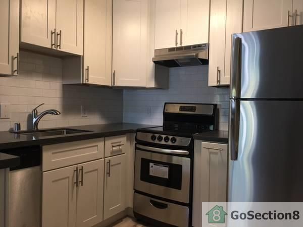 10900 Macarthur Blvd, Oakland, CA 94605