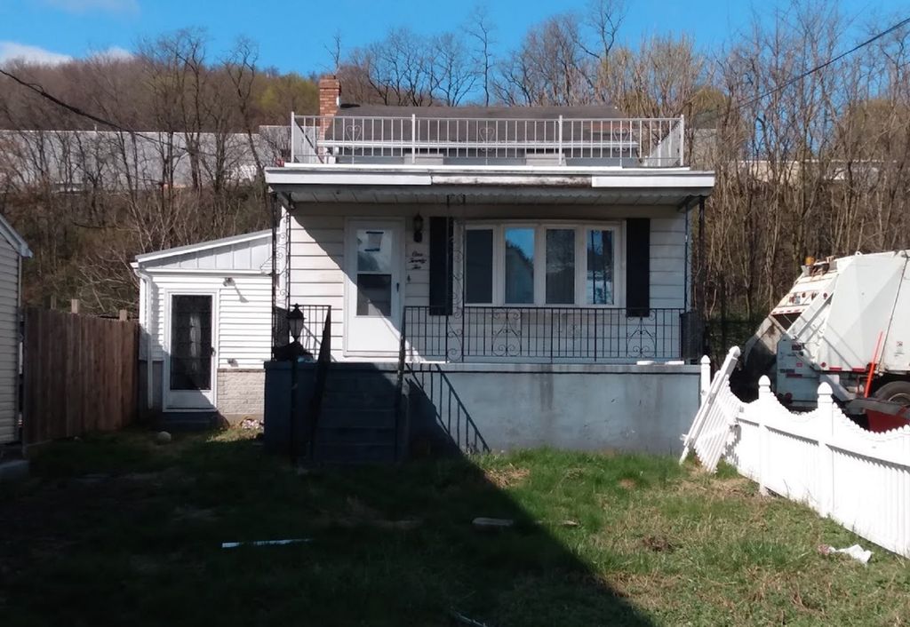 122 S 3rd St, Saint Clair, PA 17970 Trulia