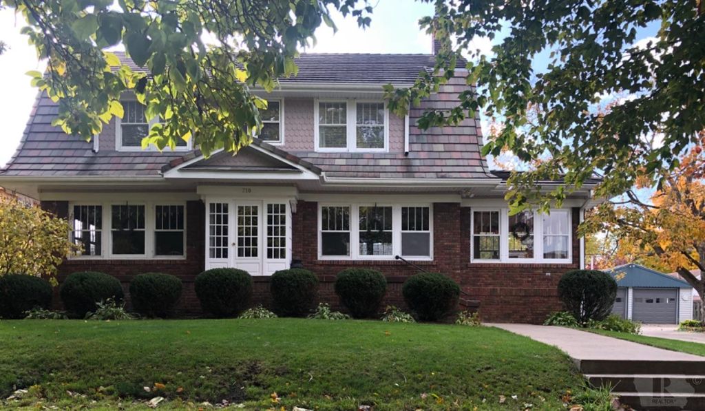 710 1st Ave E, Oskaloosa, IA 52577 Trulia