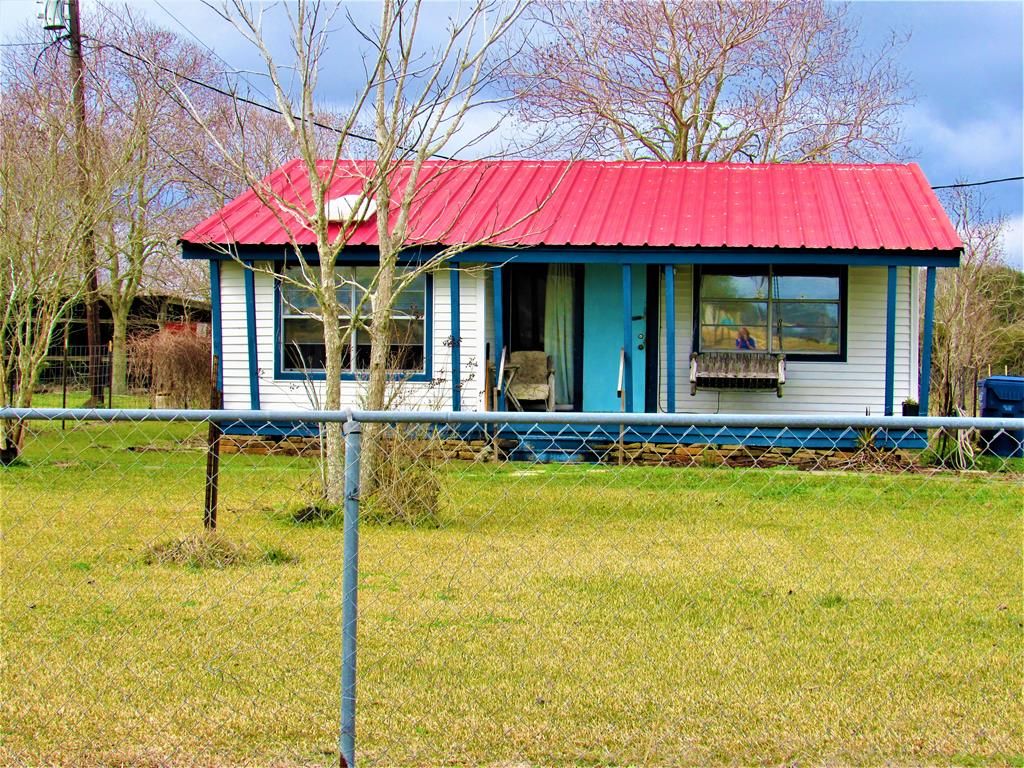 399 County Road 170 Bates Rd, Bay City, TX 77482