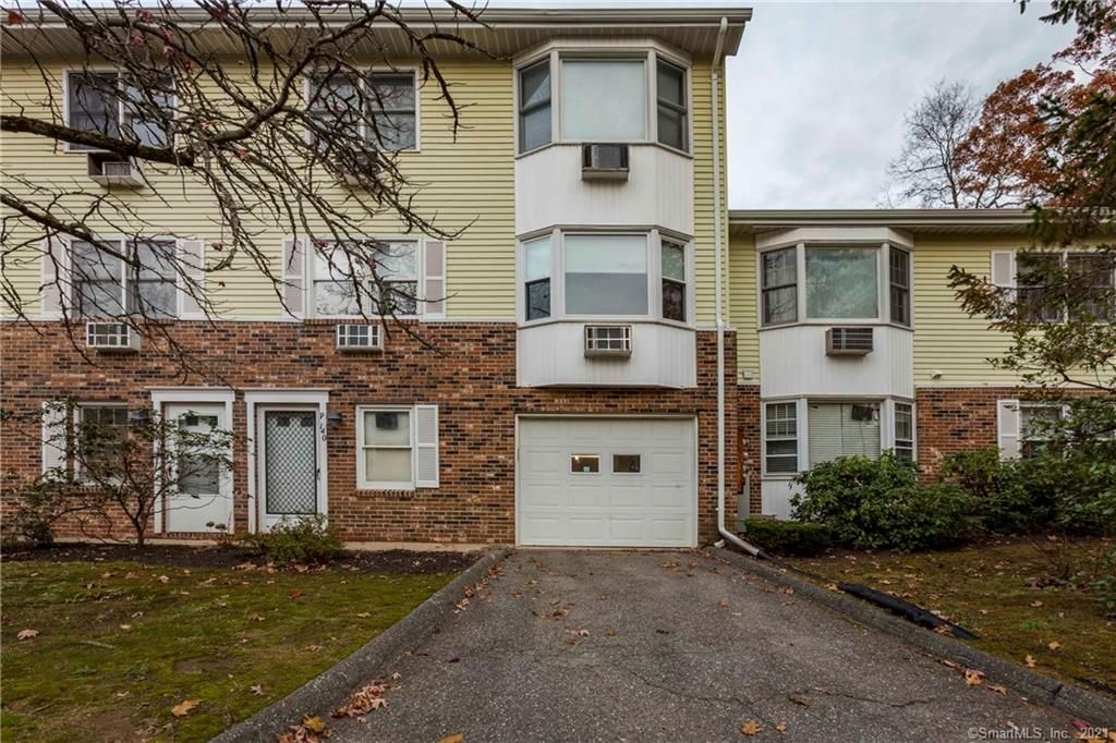 140 Queens Rd #P140, Torrington, CT 06790