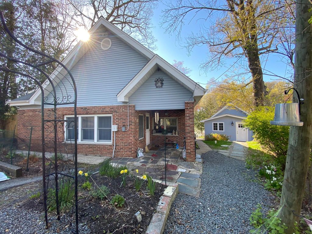 8 W River Styx Rd A, Hopatcong, NJ 07843 Trulia