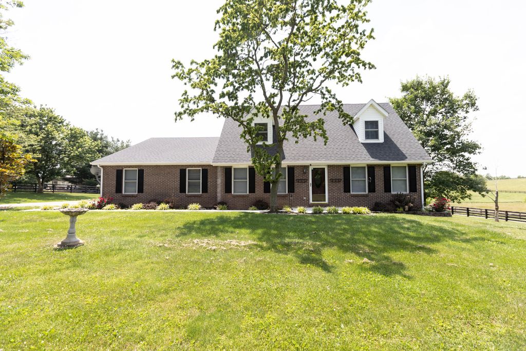 188 Big Stoner Rd, Winchester, KY 40391