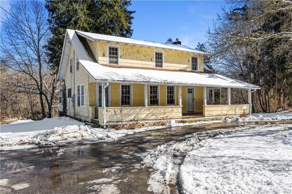 11 Four Mile River Road, Old Lyme, CT 06371