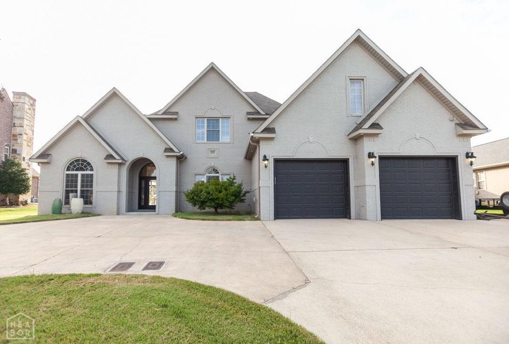 3005 Prestwick Cir, Jonesboro, AR 72405