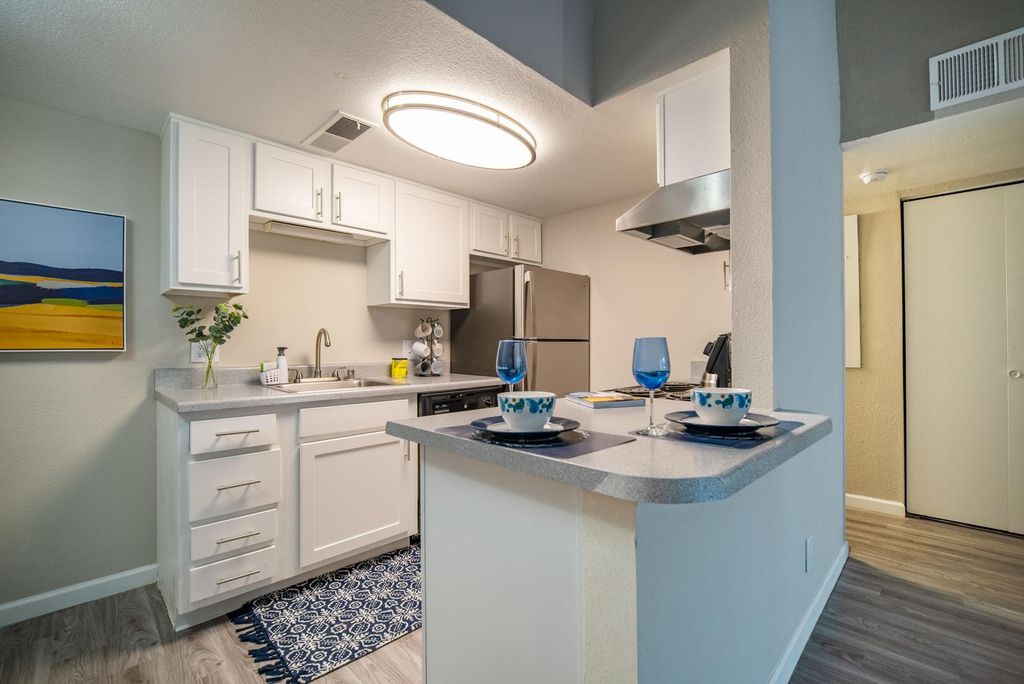 12700 Indian School Rd NE, Albuquerque, NM 87112