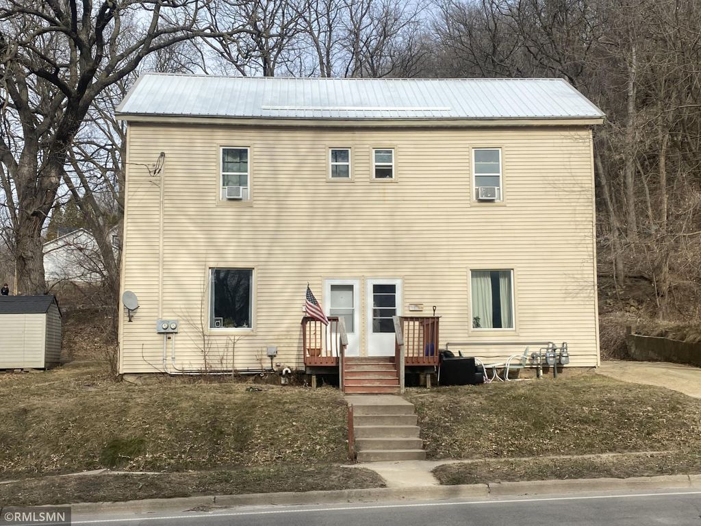 769 Plum St, Red Wing, MN 55066