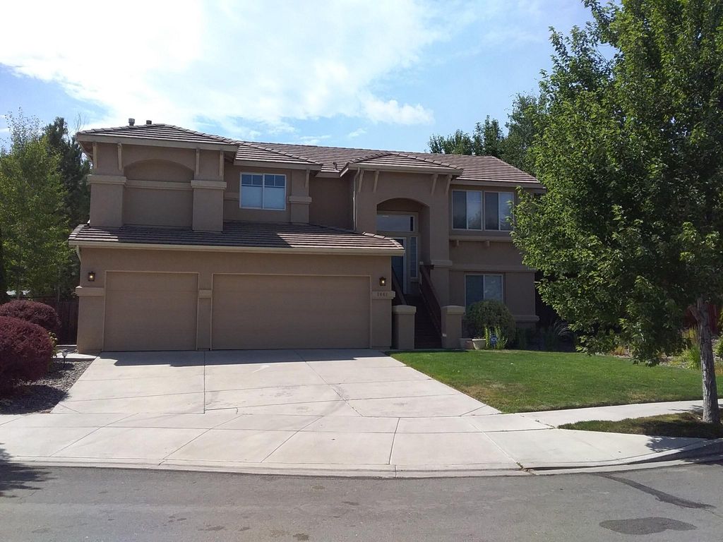 2661 Dansant Ct, Sparks, NV 89436