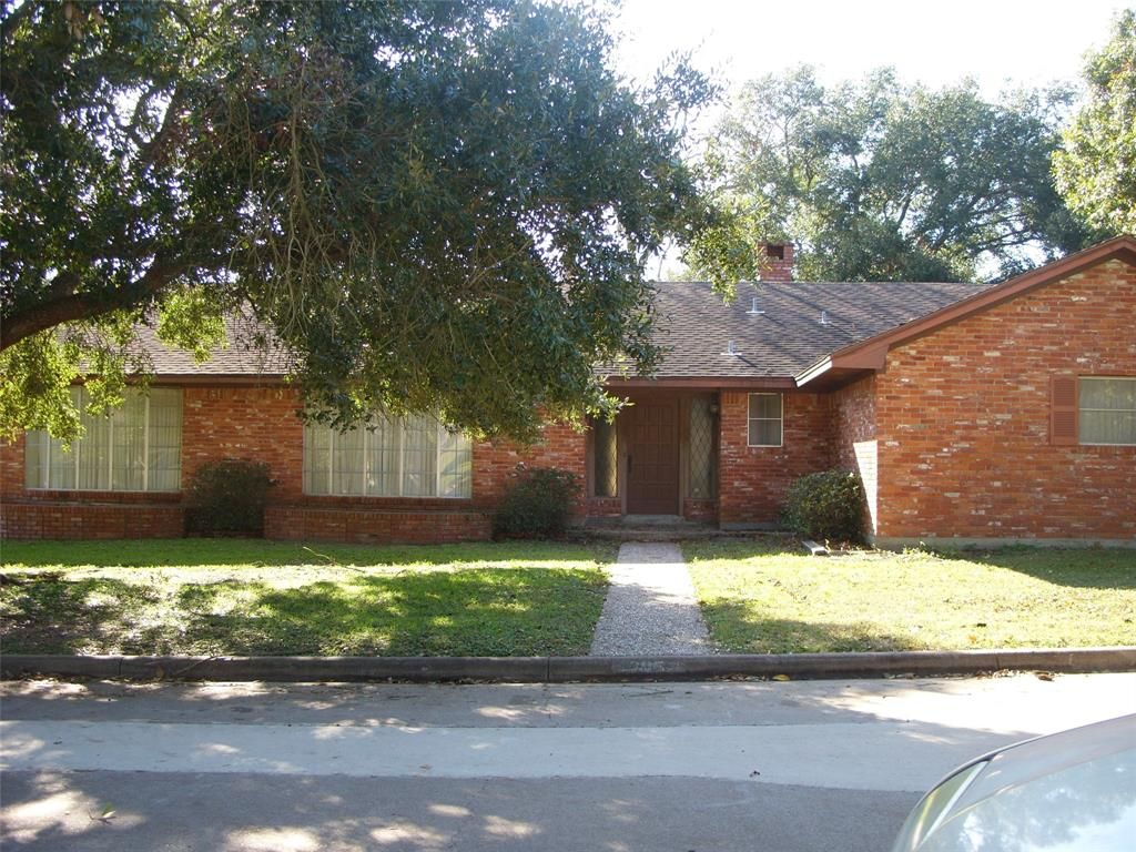 305 Hillside St, Navasota, TX 77868 Trulia