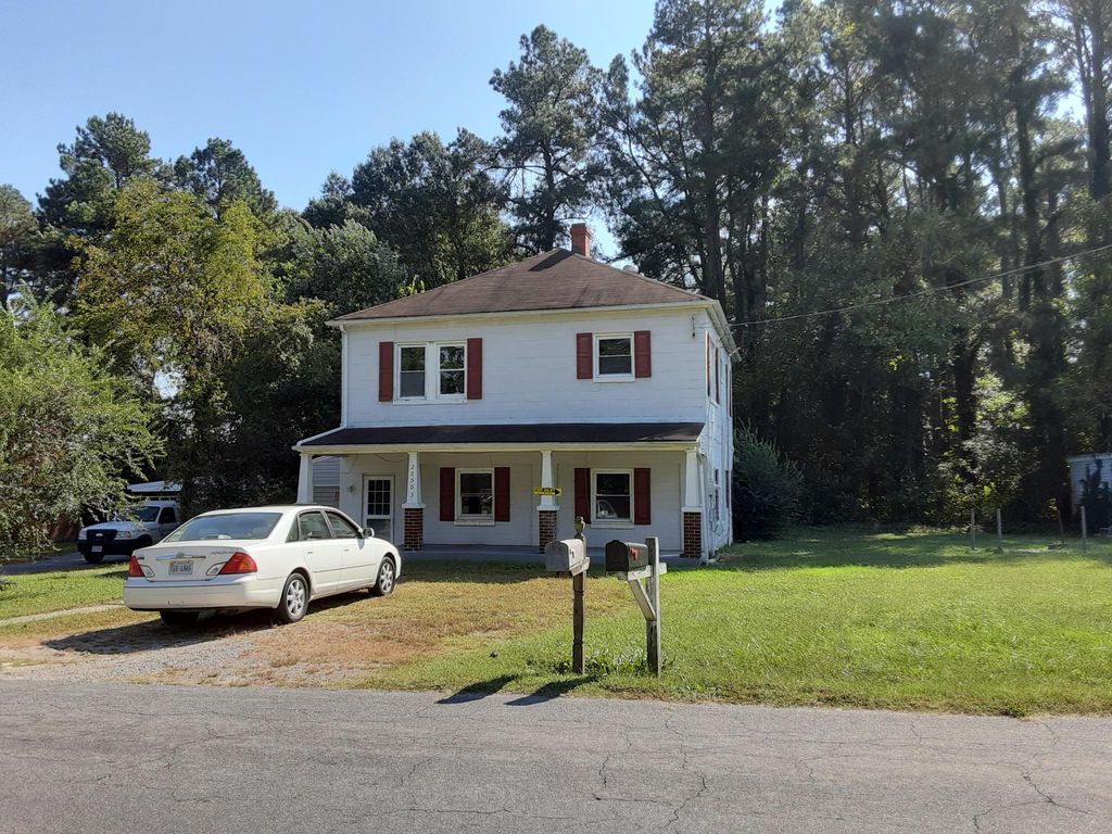 20503A Southlawn Ave #A, Petersburg, VA 23803