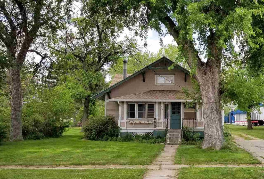 620 Walnut St, Sutherland, NE 69165 Trulia