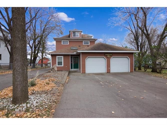 202 1st St NE, Morristown, MN - 3 Bed, 2 Bath Single-Family Home - 38