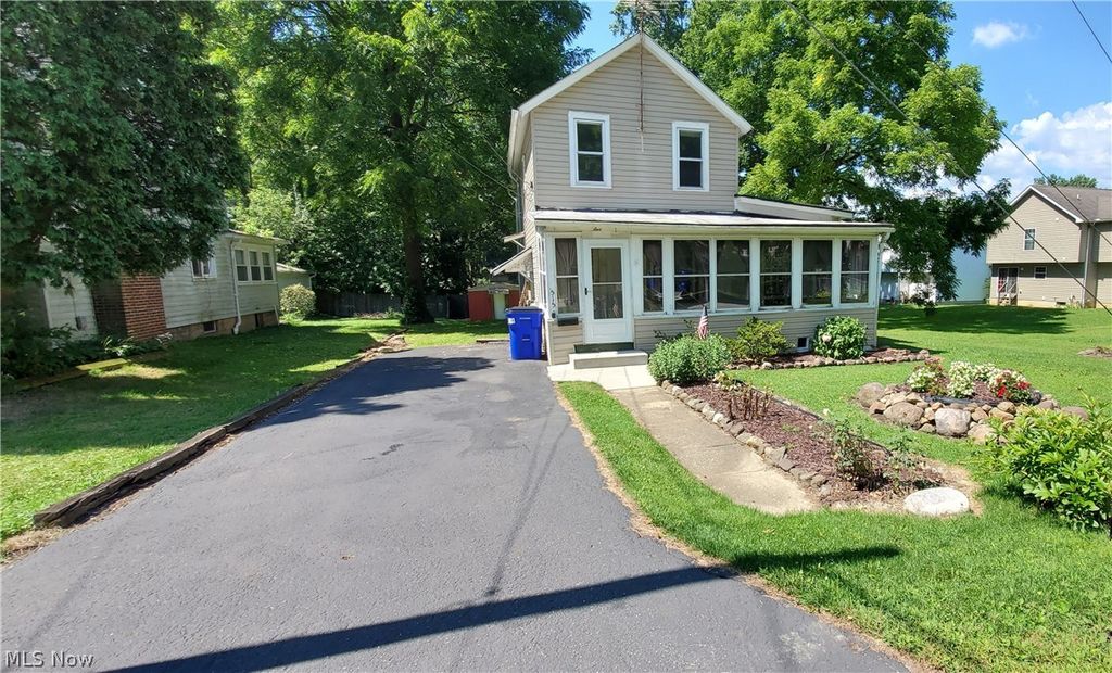 515 Elm St, Ravenna, OH 44266 Trulia