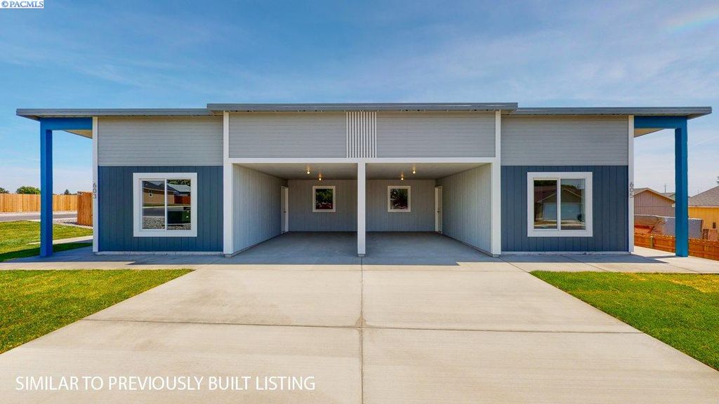 518 Whitefish Ln, Pasco, WA 99301