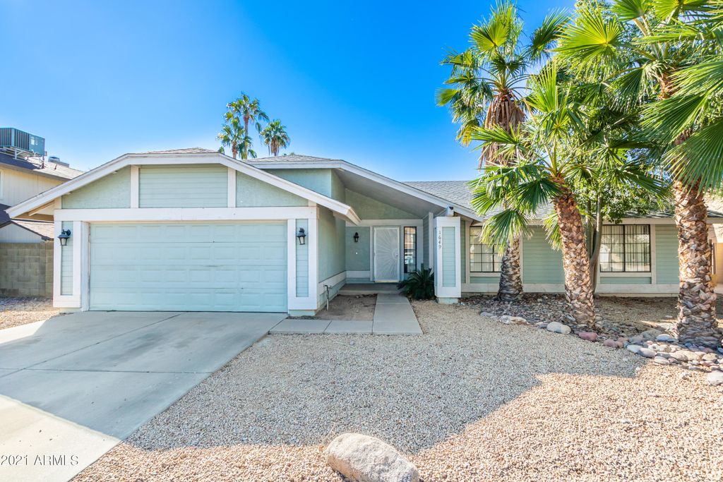 1649 W Calle Del Norte, Chandler, AZ 85224