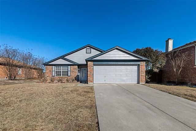 229 Yale Blvd, Glenn Heights, TX 75154
