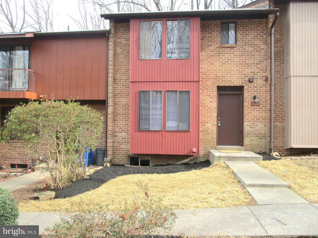 7826 Briardale Ter, Rockville, MD 20855