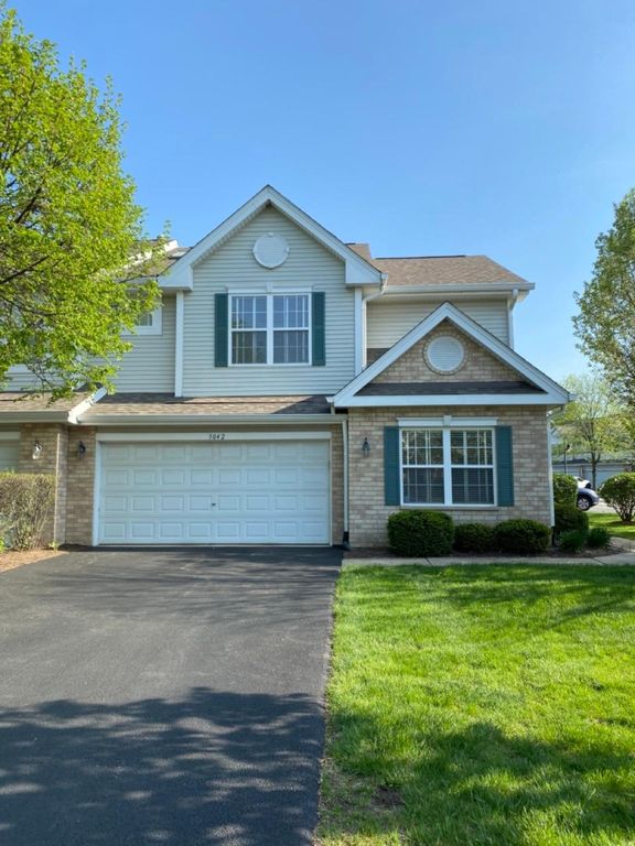 3042 Tangley Oaks Trl, Lisle, IL 60532