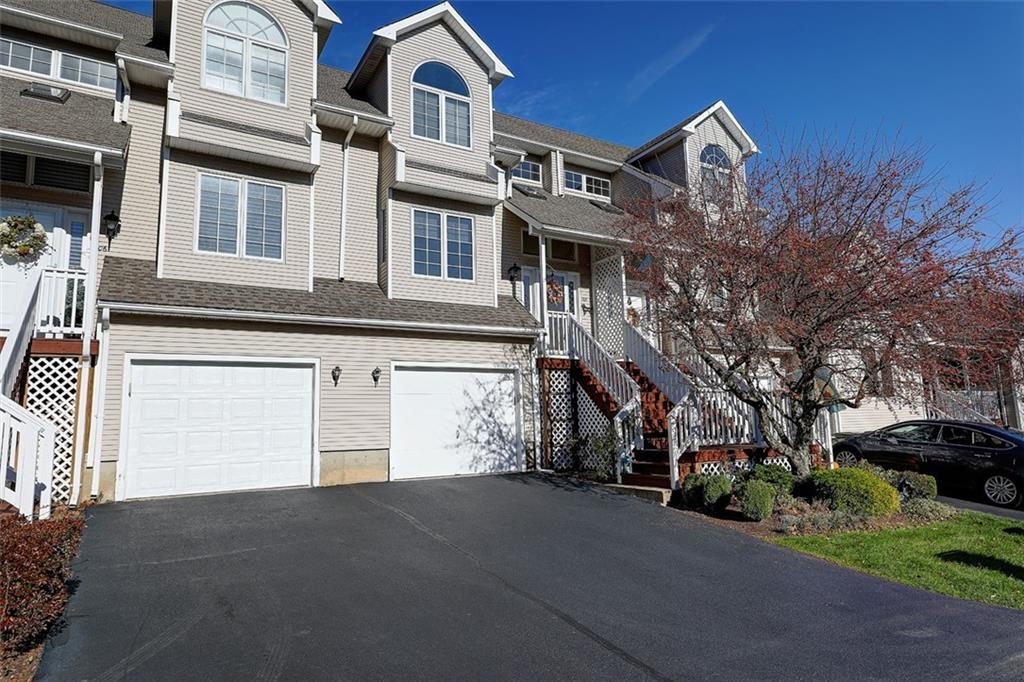 205 River Farms Dr, West Warwick, RI 02893 2 Bed, 3 Bath Condo MLS