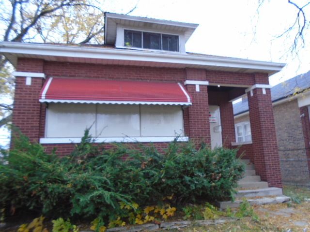 8801 S Elizabeth St, Chicago, IL 60620
