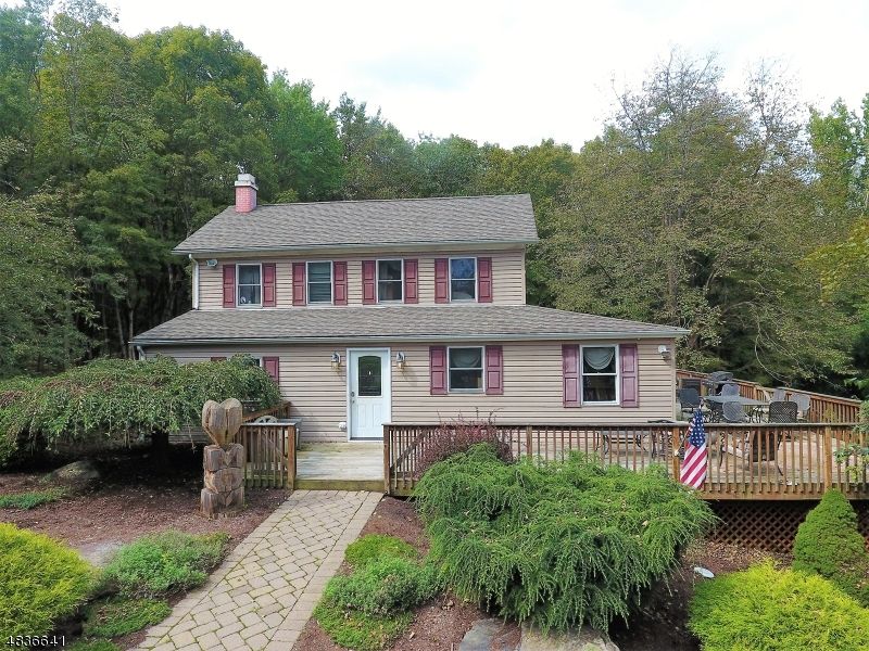 911 Hampton Rd, Newton, NJ 07860 - See Est. Value, Schools & More