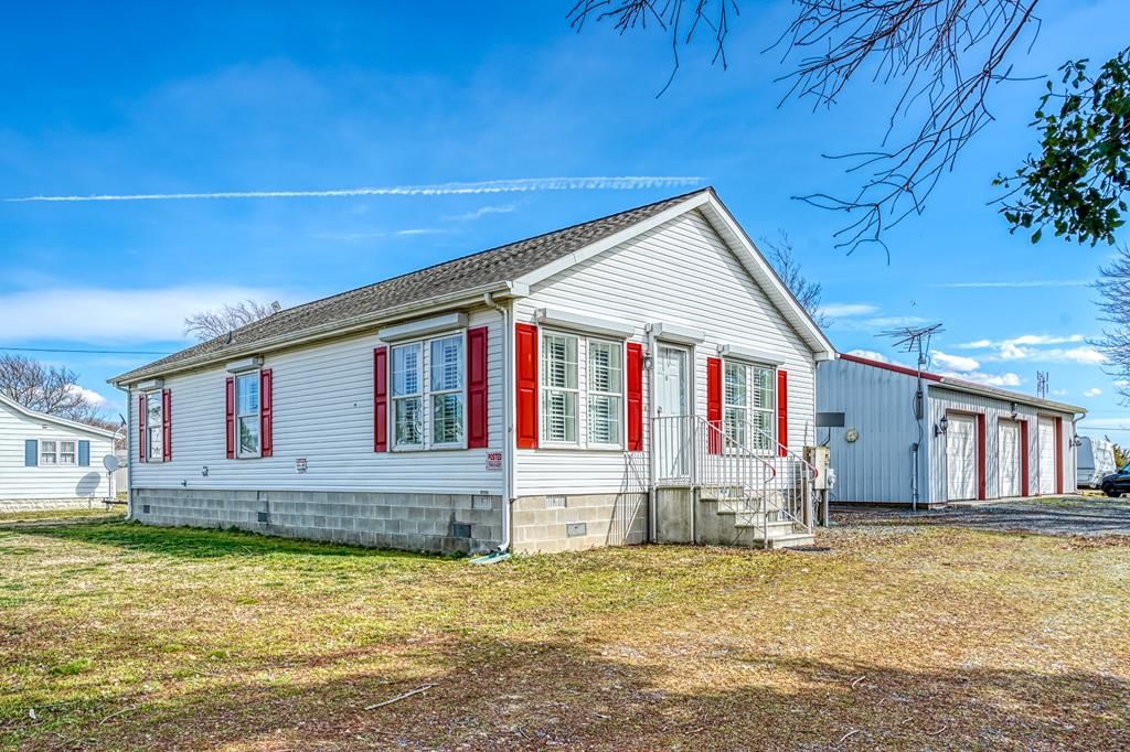 19470 Saxis Rd, Saxis, VA 23427 Trulia