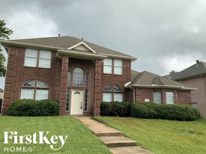 1717 Calgary Dr, Desoto, TX 75115