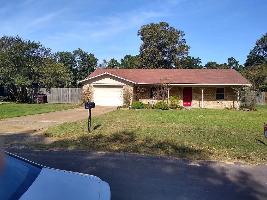 221 Chrystal Ln, Ore City, TX 3 Bed, 2 Bath SingleFamily Home 25