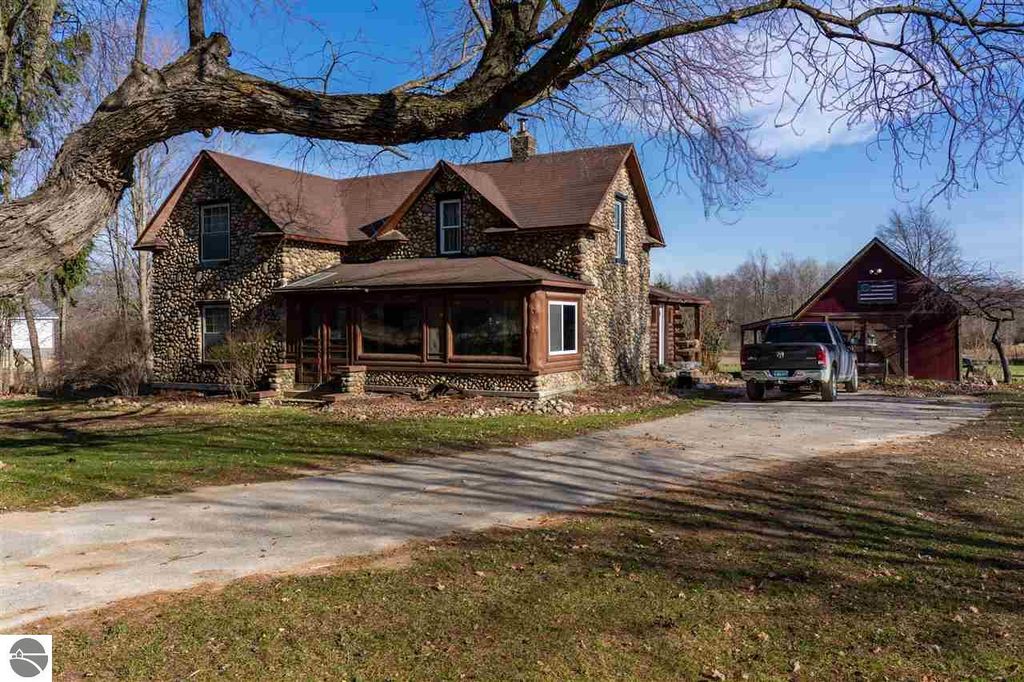 338 N Rolland Rd, Weidman, MI 48893 Trulia
