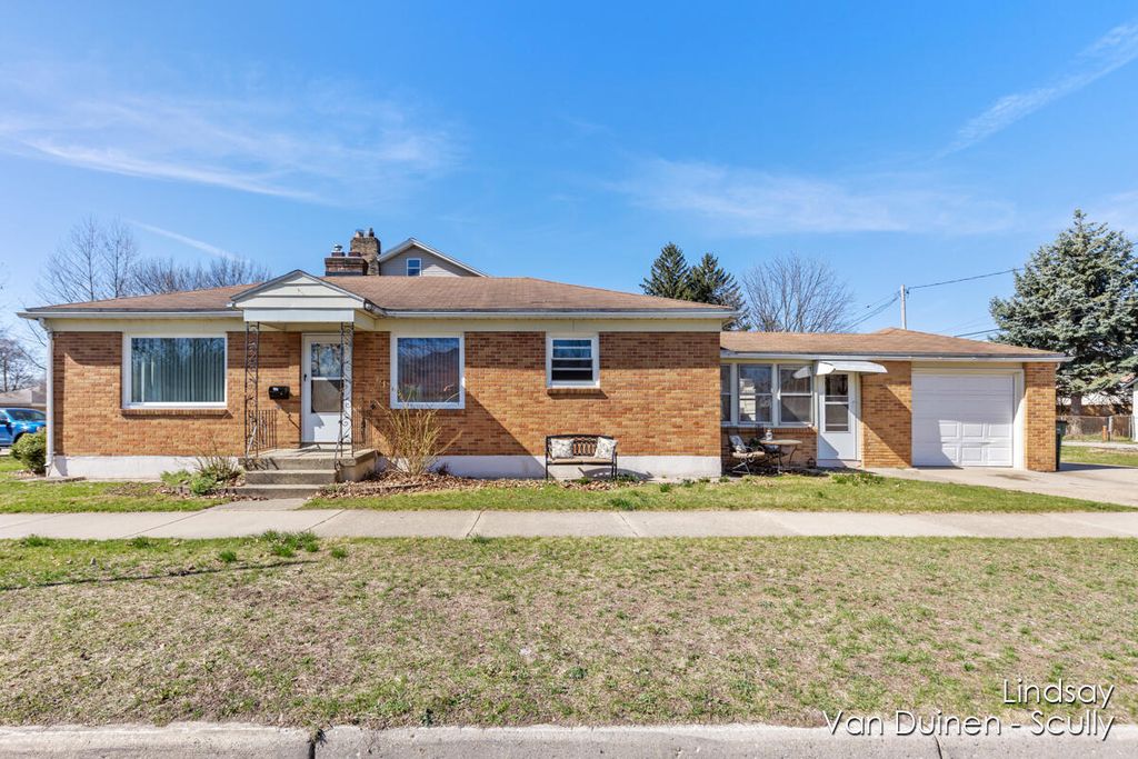 1101 Lake Michigan Dr NW, Grand Rapids, MI 49504 MLS 24014527 Trulia