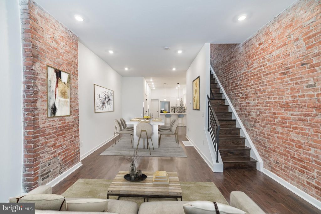 1530 N Natrona St, Philadelphia, PA 19121
