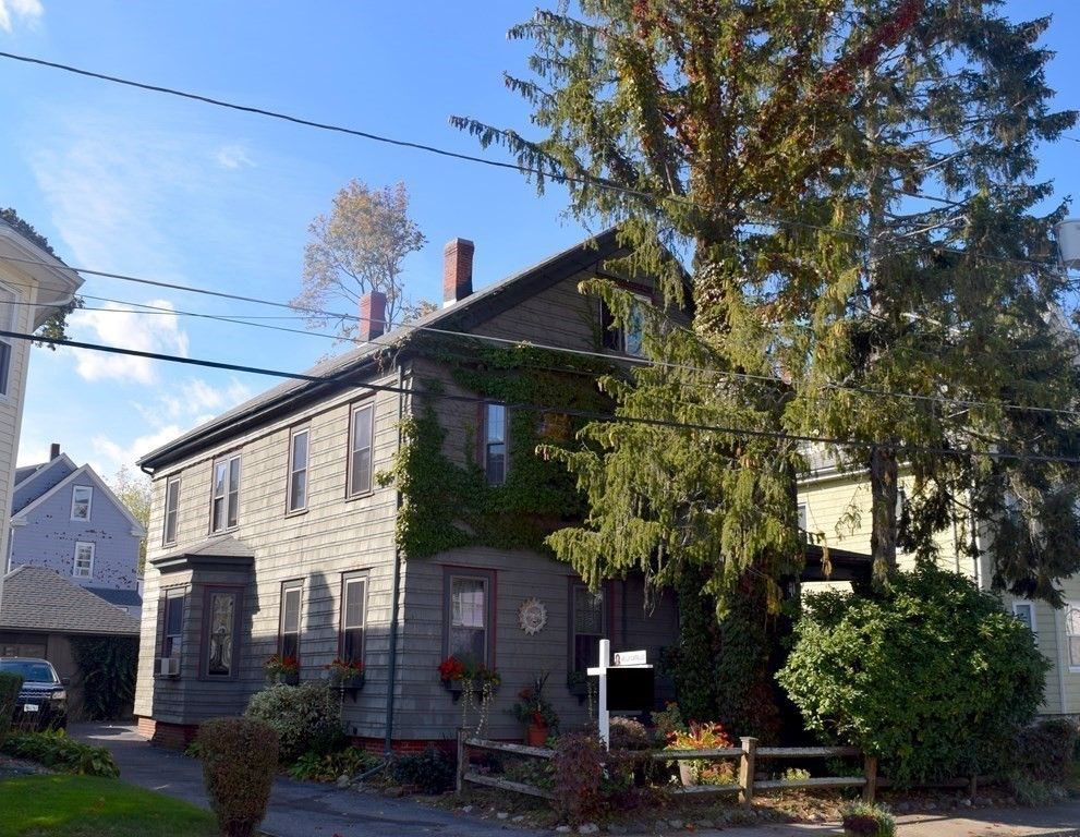 16 Dearborn St, Medford, MA 02155