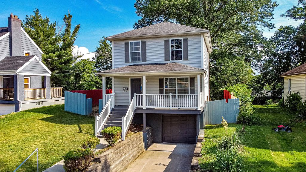 3717 Standish Ave, Cincinnati, OH 45213