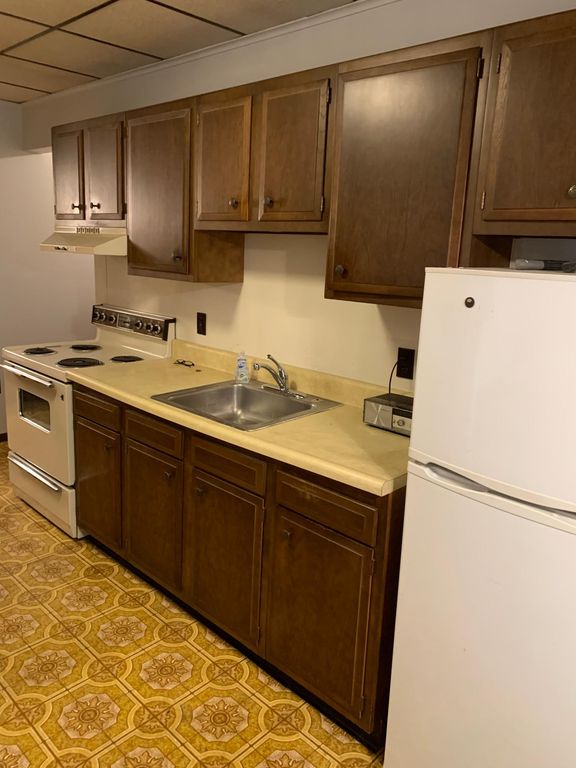 1821 N Main Ave #C, Scranton, PA 18508