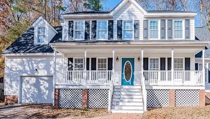 3012 Appleford Dr, Chester, VA 23831