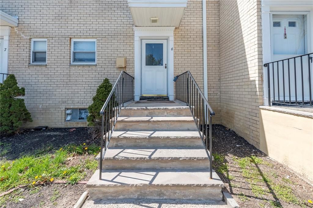 402 Cranbury Rd 6, East Brunswick, NJ 1 Bed, 1 Bath Townhouse 14