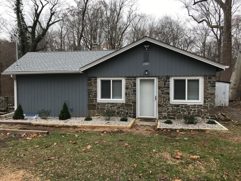 2100 Durham Rd, Guilford, CT 06437