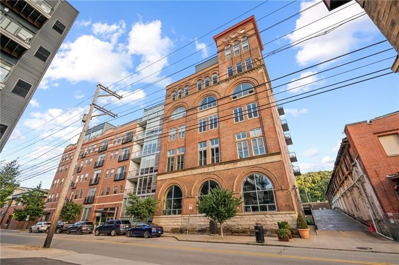 2434 Smallman St #222, Pittsburgh, PA 15222