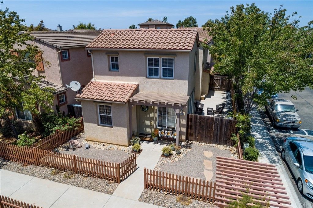 2211 Lily Ln, Santa Maria, CA 93455