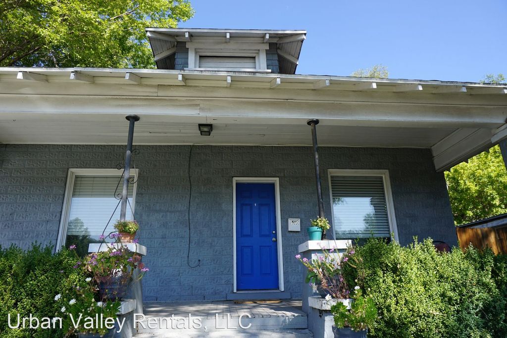 1208 W 400 S, Salt Lake City, UT 84104