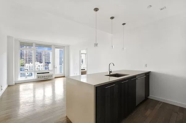 342 E 110th St #7E, New York, NY 10029