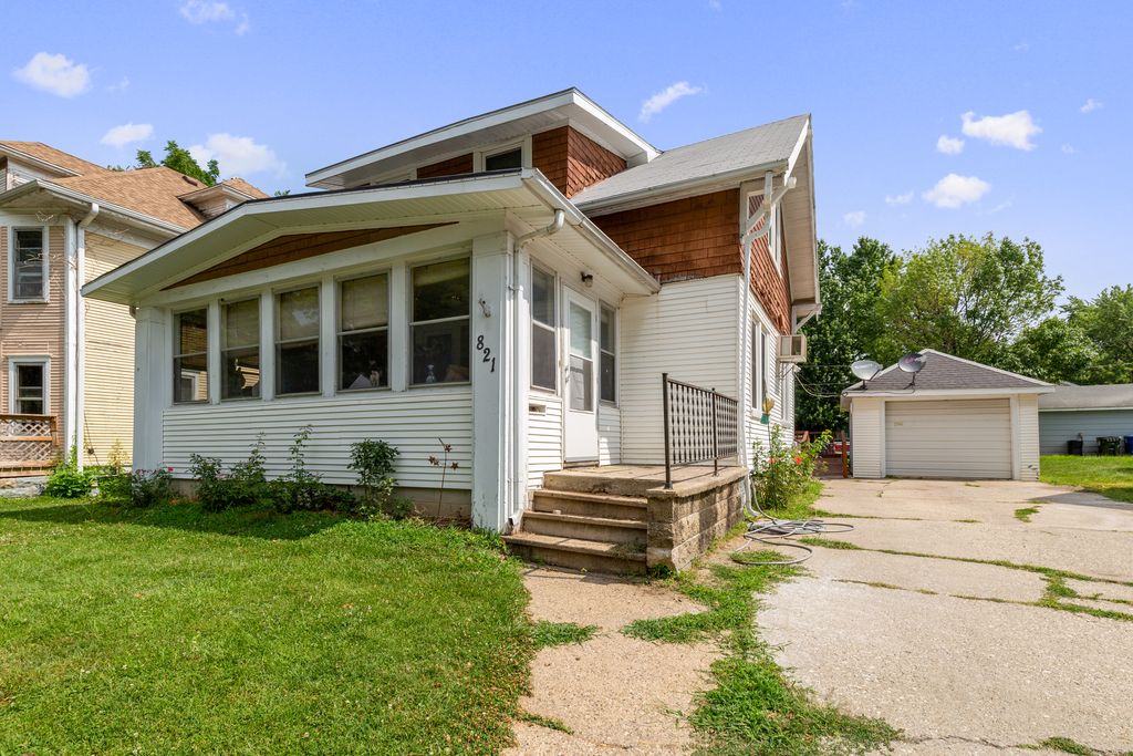 821 Grant Ave, Waterloo, IA 50702 Trulia