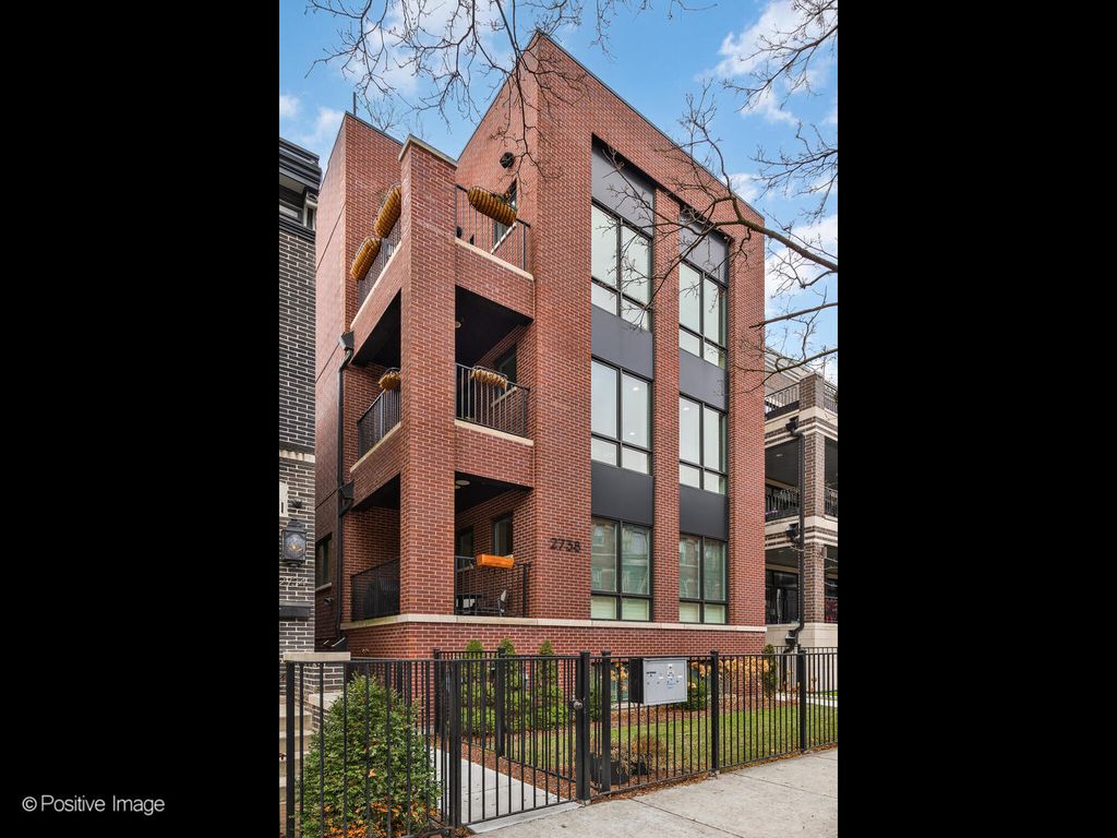 2738 N  Racine Ave  #2, Chicago, IL 60614