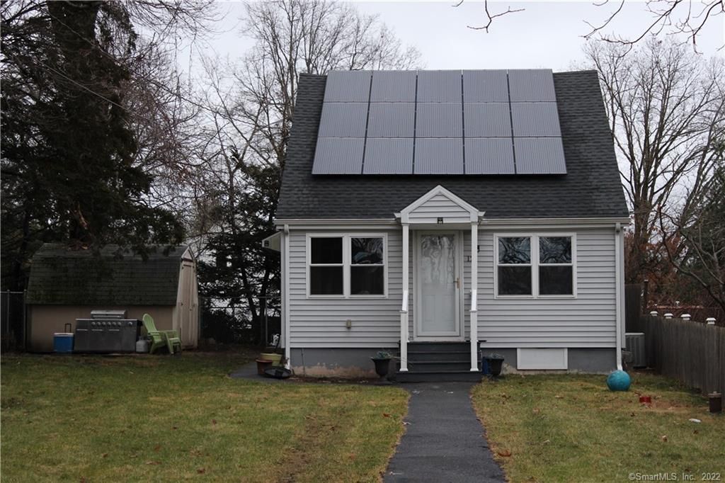 12 Shelton Ave, Wolcott, CT 06716